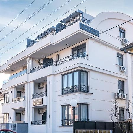 Daisy Resort Novi Sad Exteriör bild