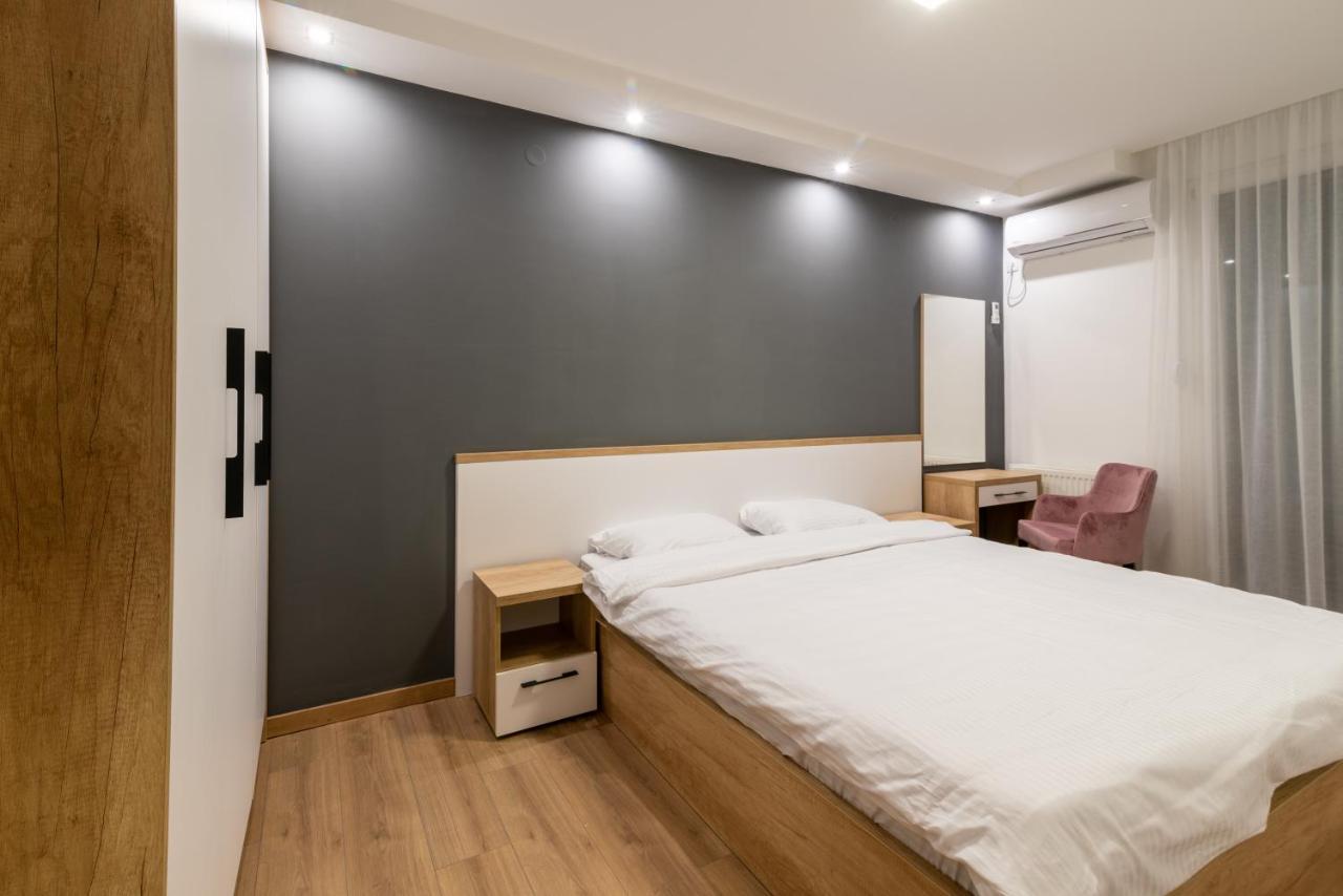 Daisy Resort Novi Sad Exteriör bild