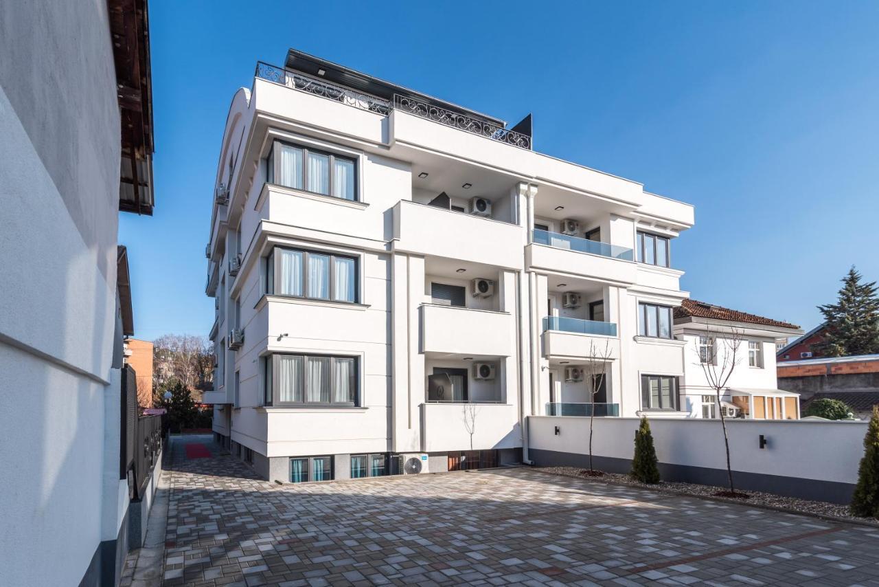 Daisy Resort Novi Sad Exteriör bild