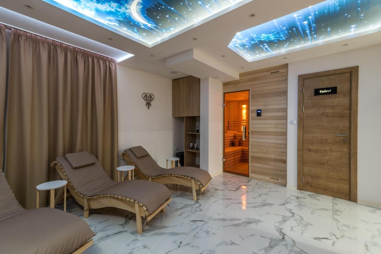 Daisy Resort Novi Sad Exteriör bild